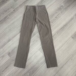 Duluth Slim Straight Sweat Pants with front and back pockets XS